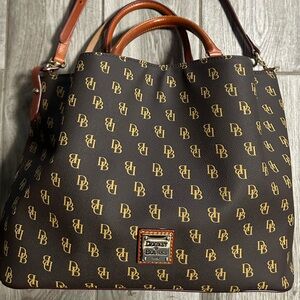 Dooney & Bourke Bag